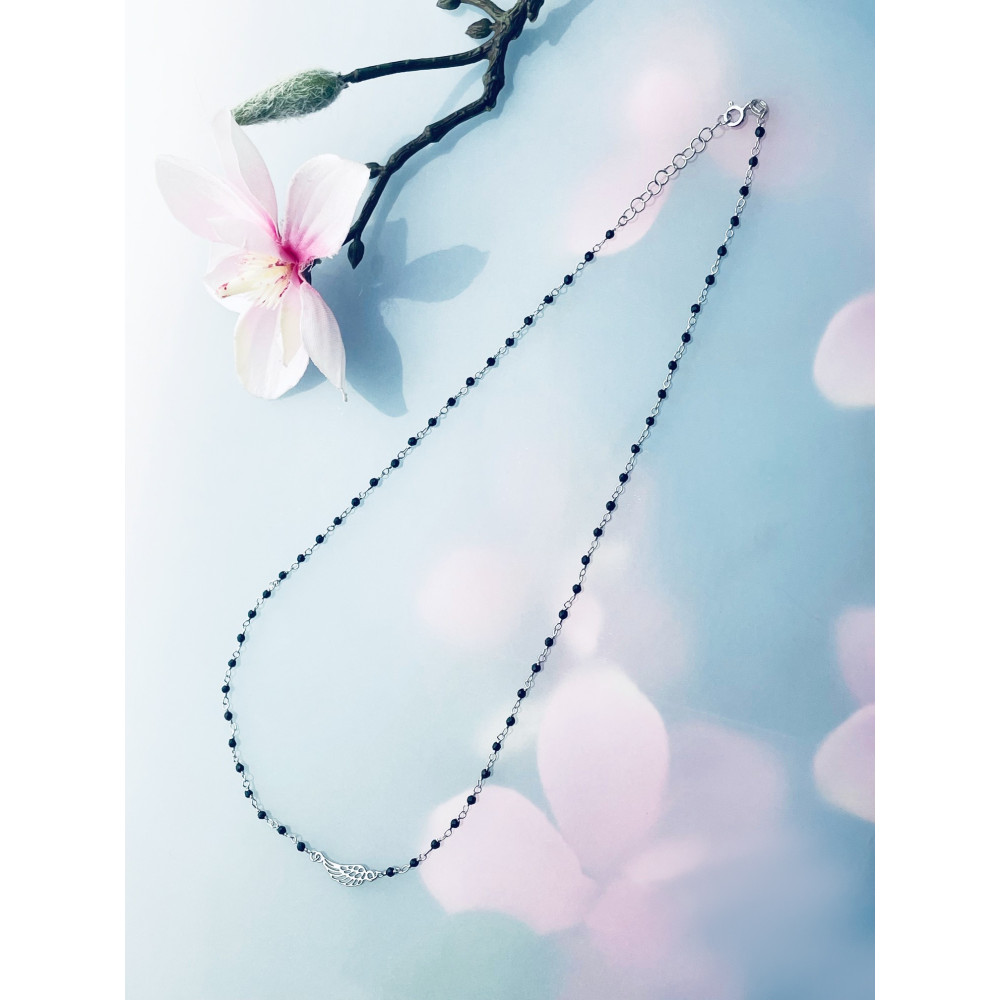 Srebrny naszyjnik ze spinelem skrzydło ażurowe skrzydełko