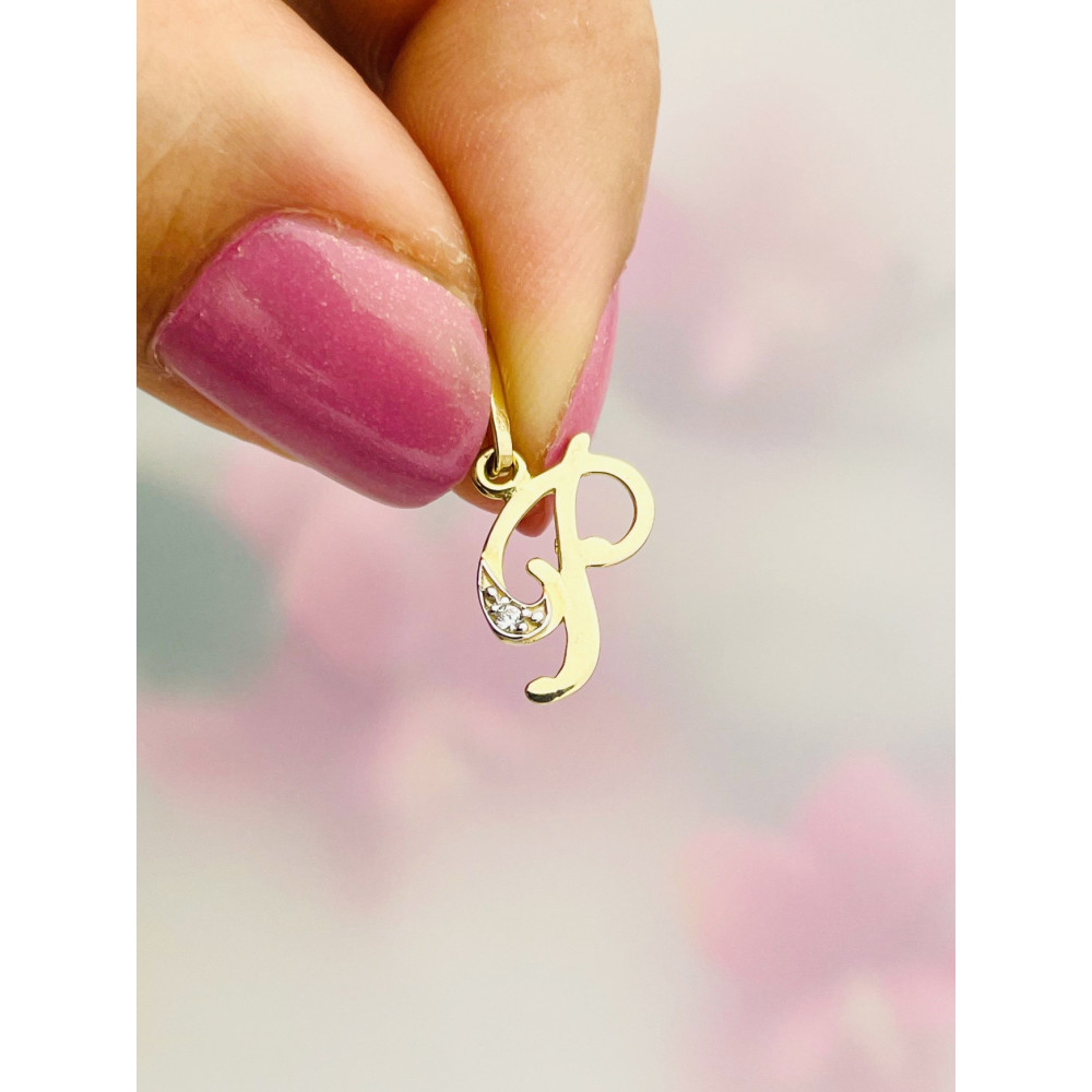 Złoty wisiorek zawieszka ozdobna literka P z cyrkoniami