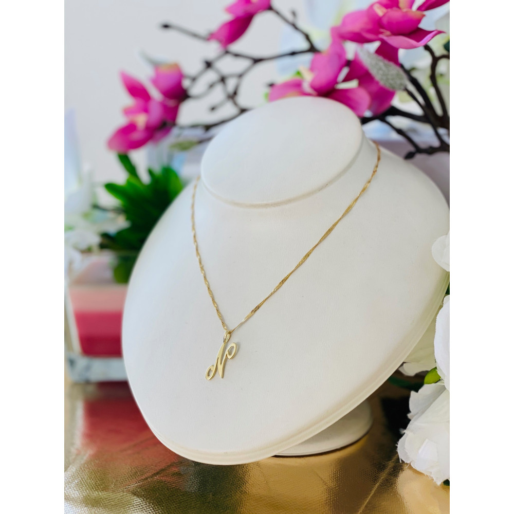 Złoty wisiorek zawieszka ozdobna literka N z zawijasami gładka polerowana