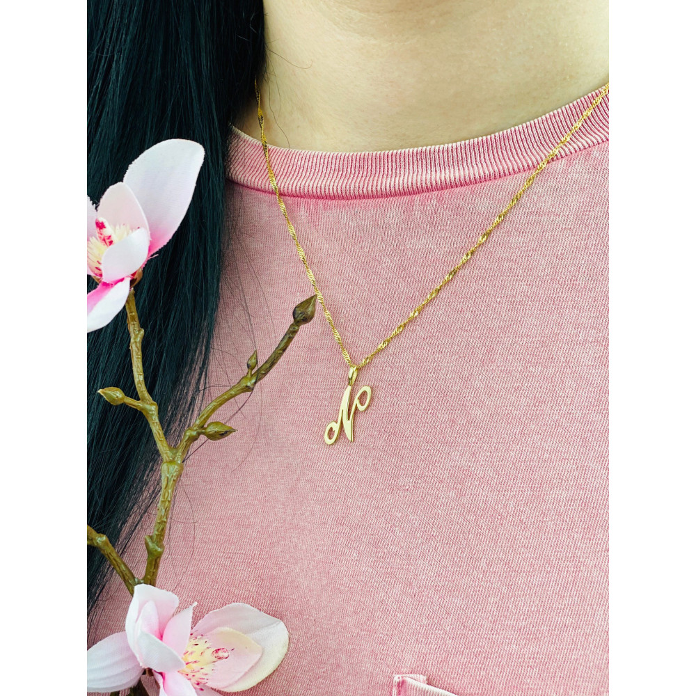 Złoty wisiorek zawieszka ozdobna literka N z zawijasami gładka polerowana