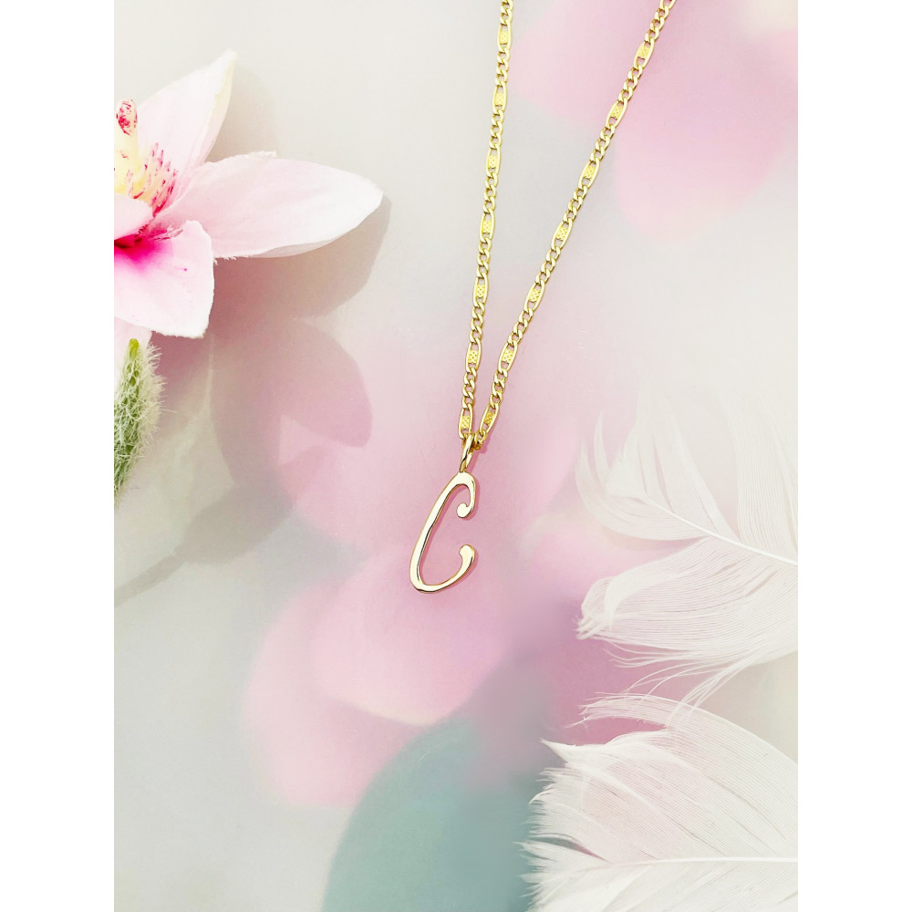 Złoty wisiorek zawieszka ozdobna literka C z zawijasami gładka polerowana