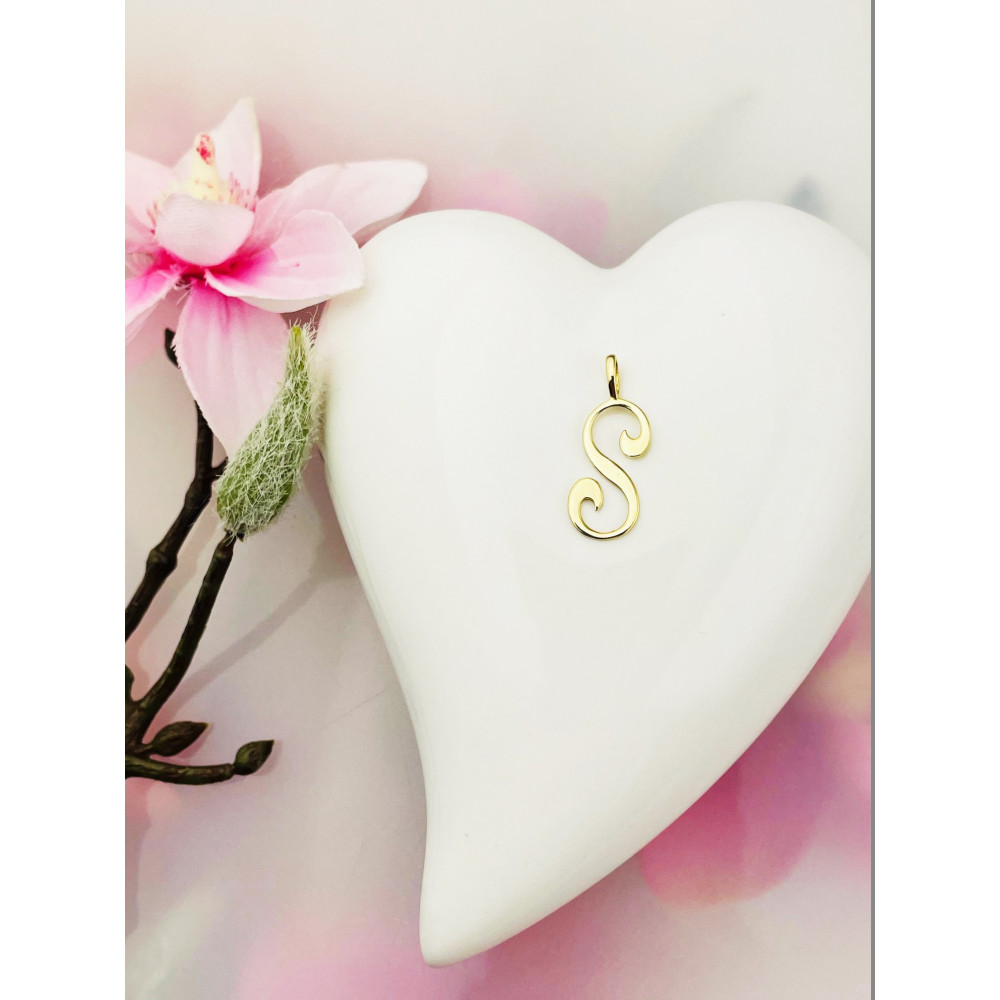 Złoty wisiorek zawieszka ozdobna literka S z zawijasami gładka polerowana