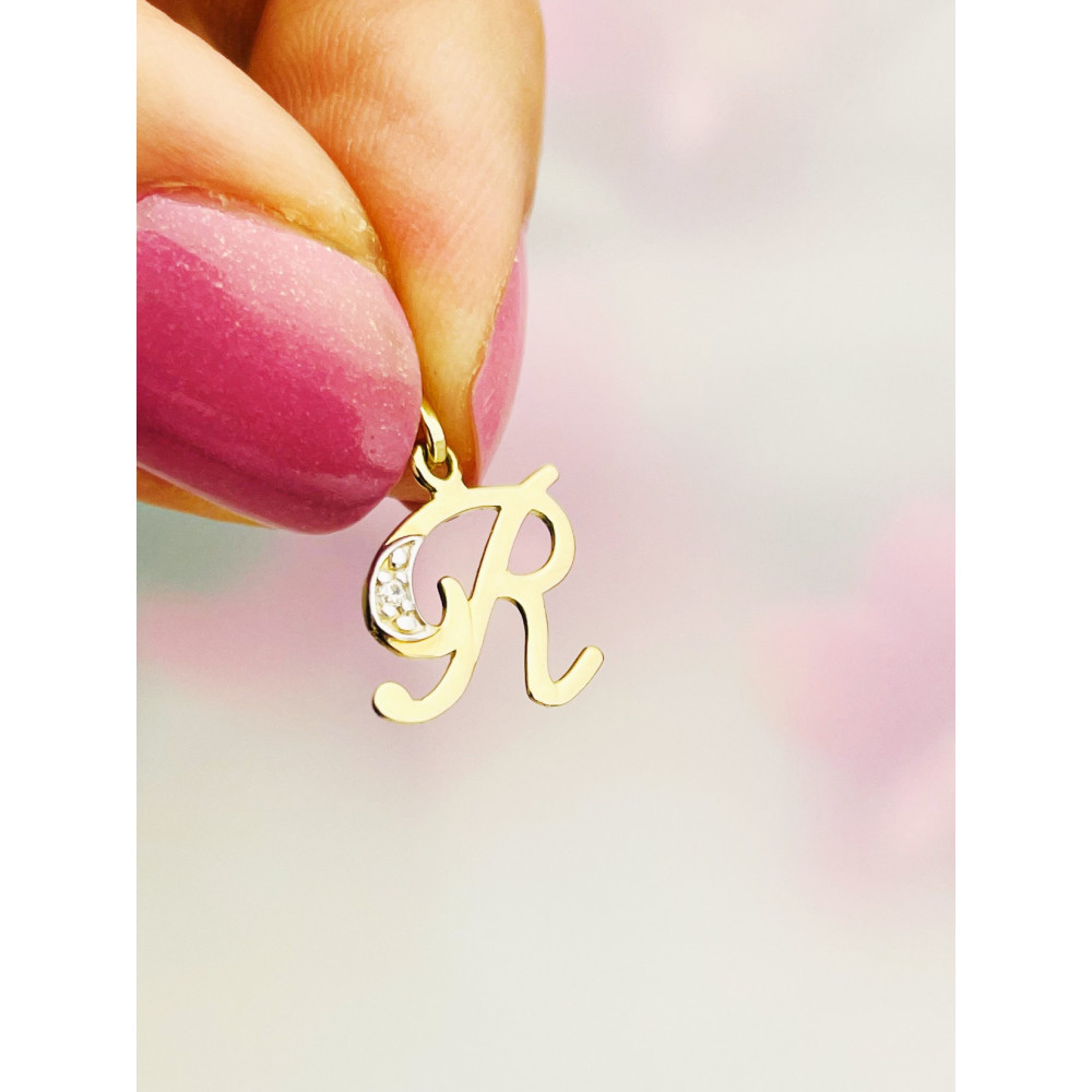 Złoty wisiorek zawieszka ozdobna literka R z cyrkoniami