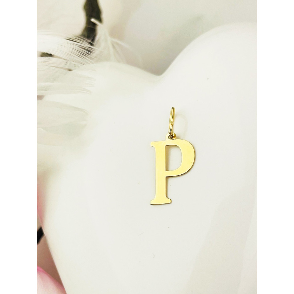 Złoty wisiorek zawieszka literka P klasyczna prosta
