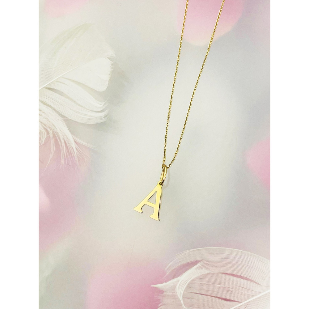 Złoty wisiorek zawieszka literka A