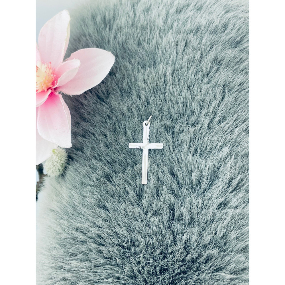 copy of Złoty krzyżyk klasyczny diamentowany