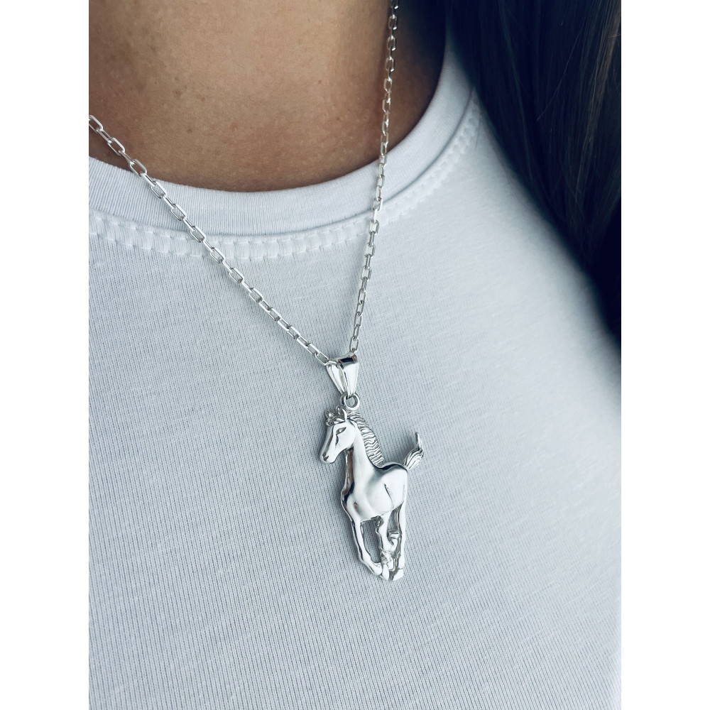 Srebrny wisiorek zawieszka koń w galopie