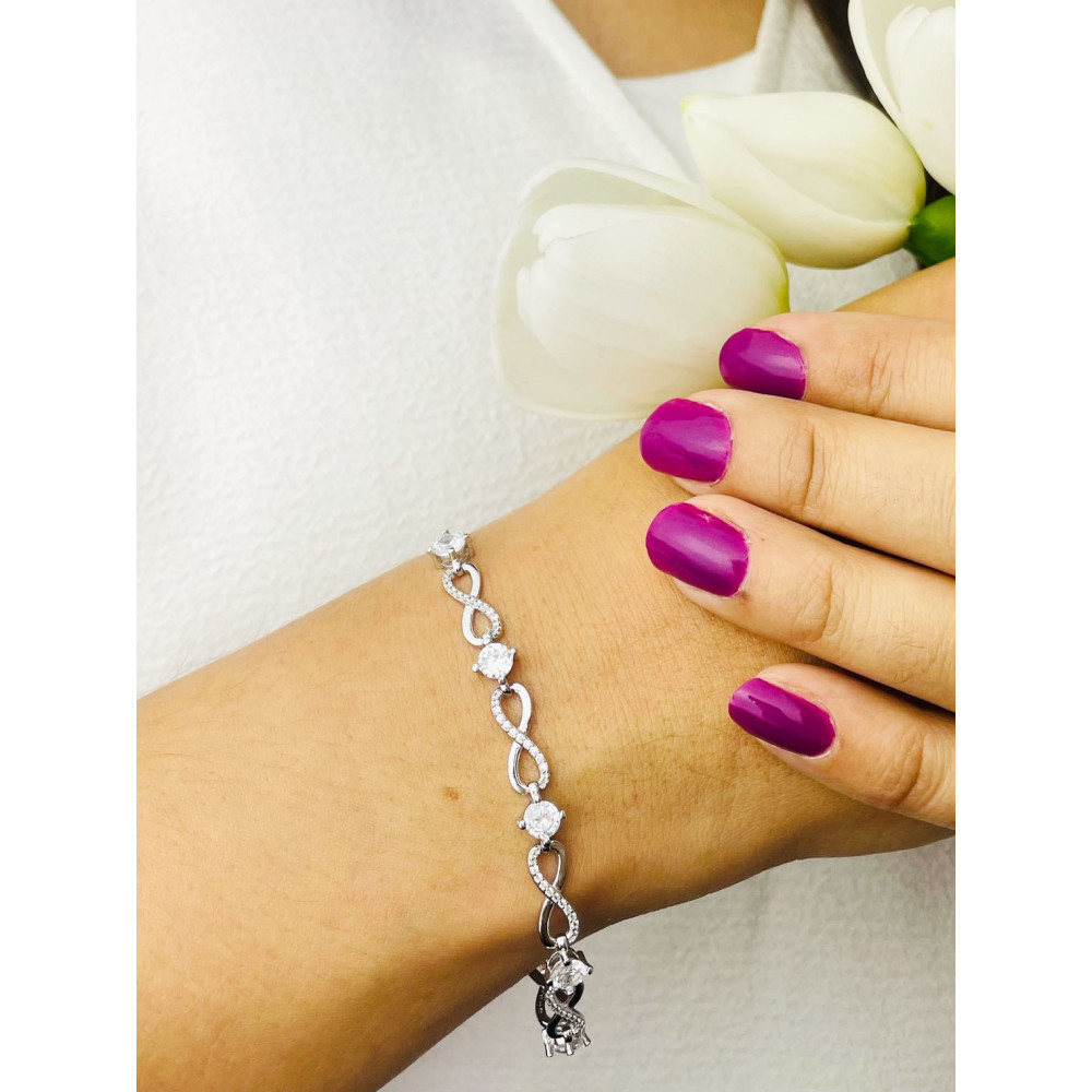 Silberarmband 925 für Frauen mit Zirkonia in Form eines Unendlichkeitssymbols