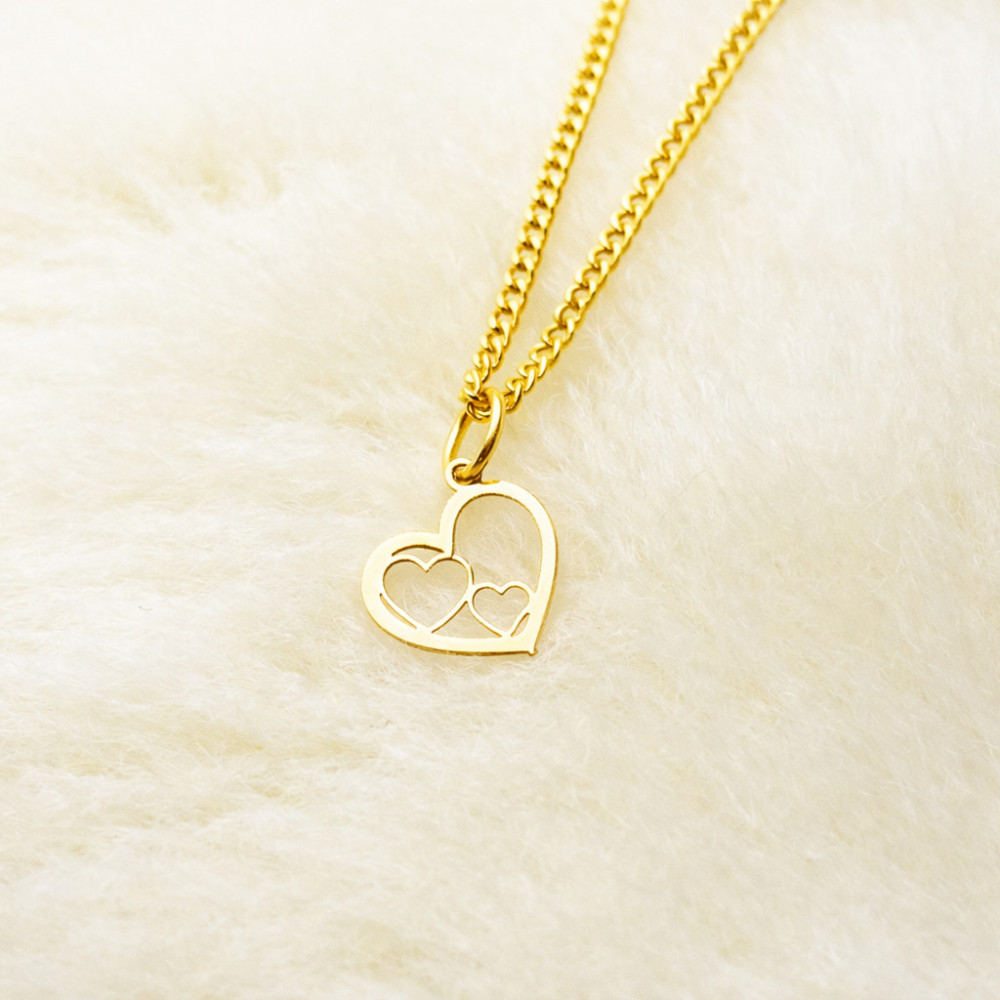 Złoty wisiorek zawieszka serce ażurowe