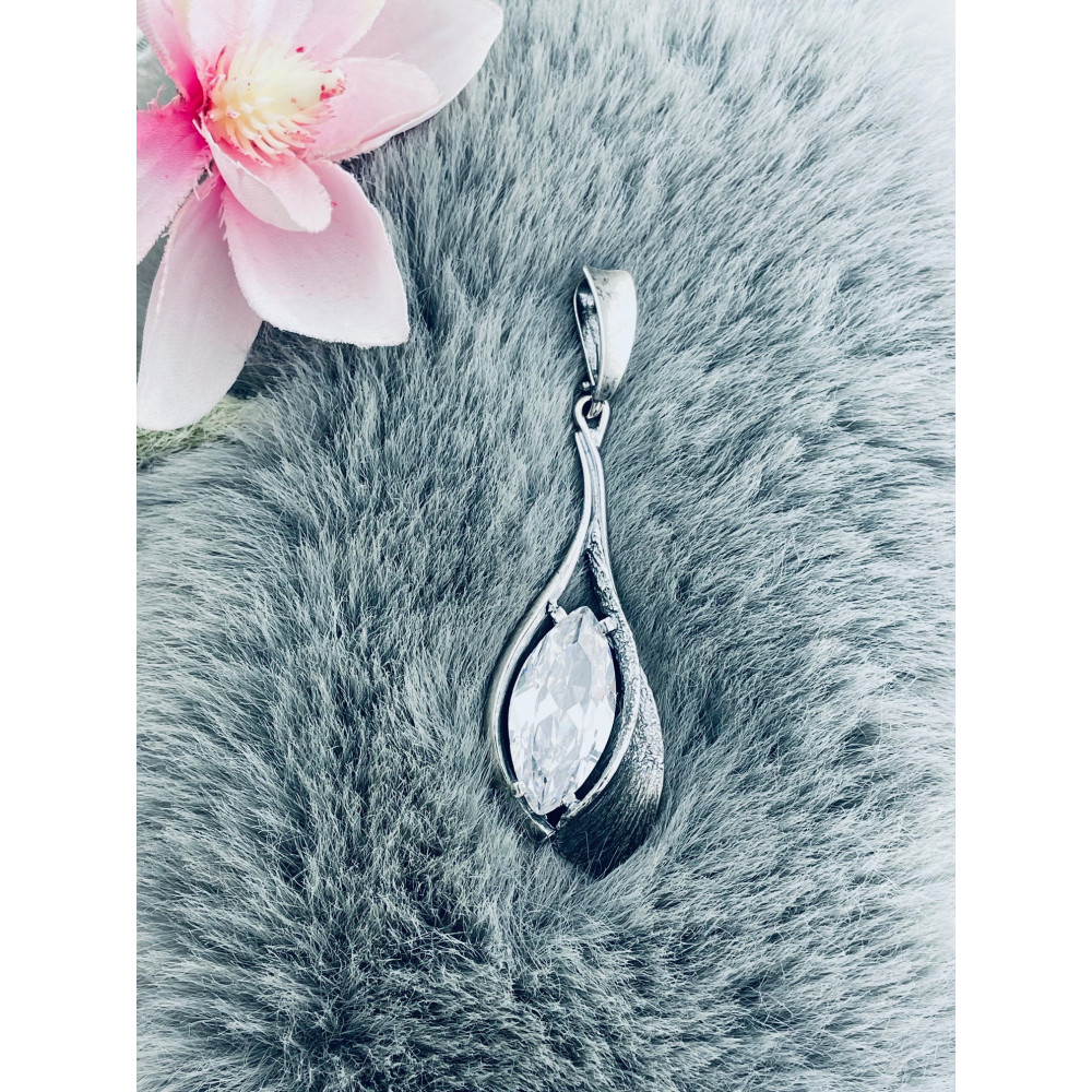 copy of copy of copy of copy of copy of Złoty wisiorek zawieszka rozeta ażurowa