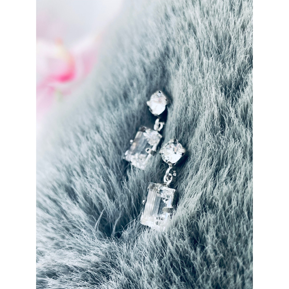 Srebrne kolczyki prostokąty Swarovski Elements