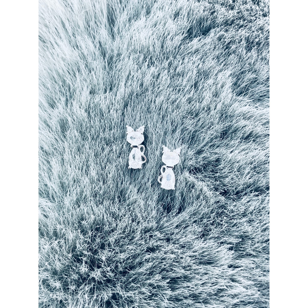 Srebrne kolczyki kotki z cyrkoniami