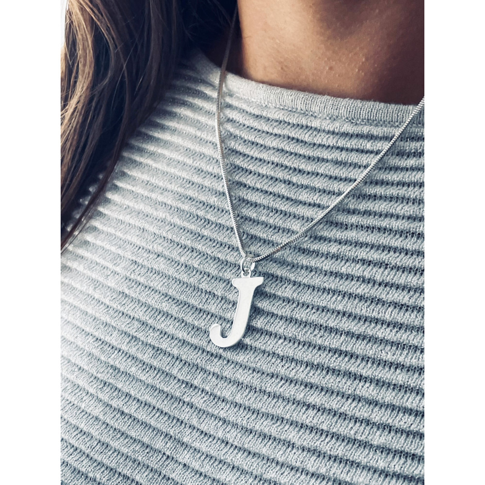 Srebrny wisiorek zawieszka literka J