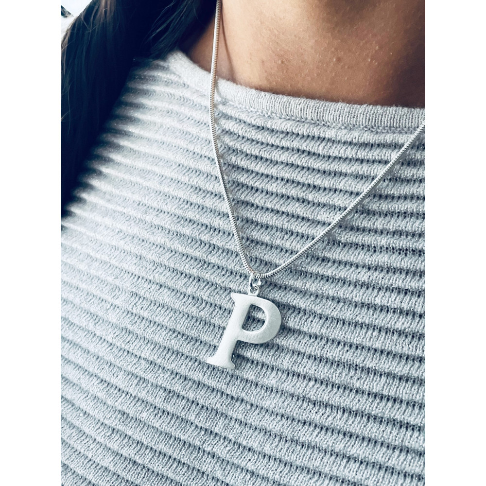 Srebrny wisiorek zawieszka literka P