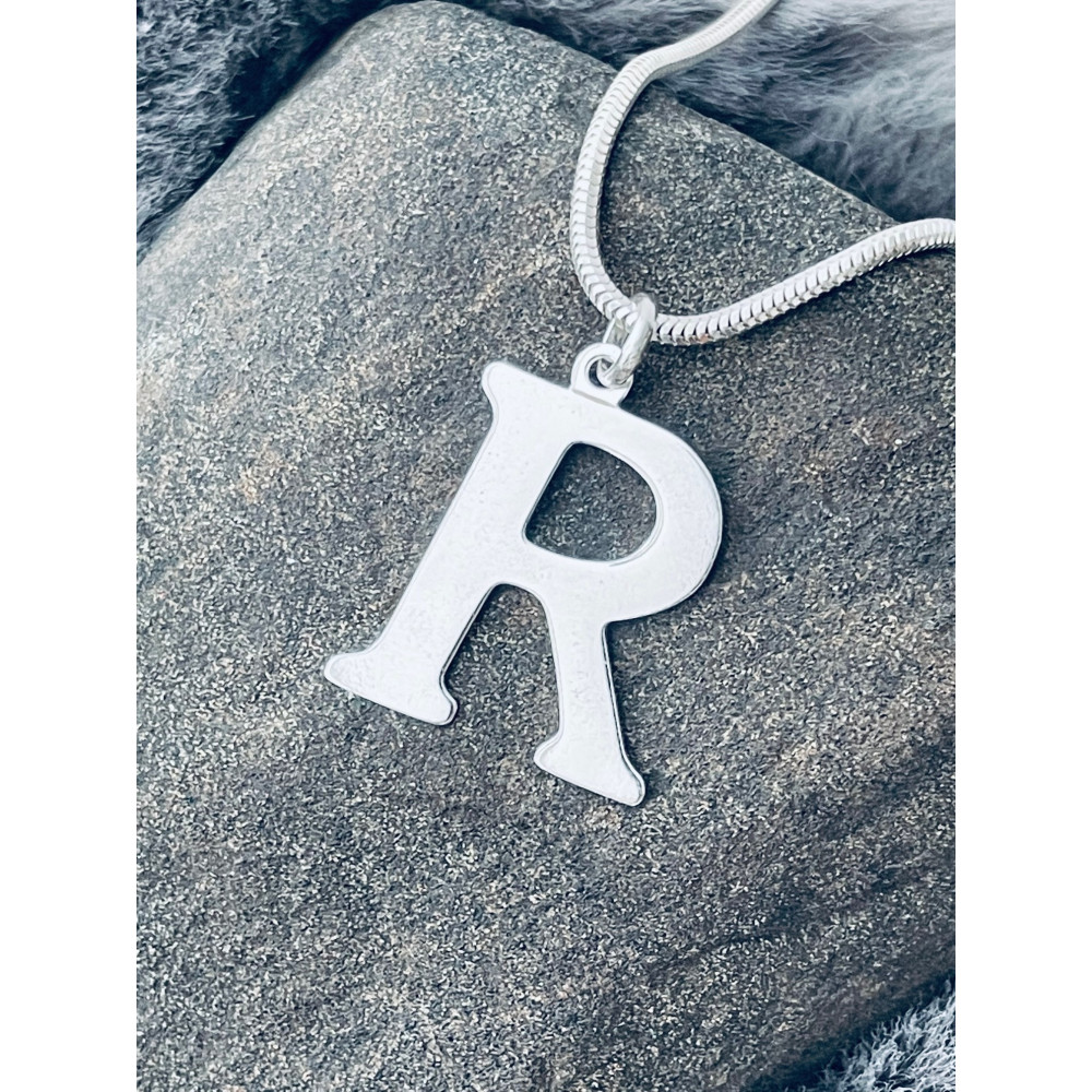 Srebrny wisiorek zawieszka literka R