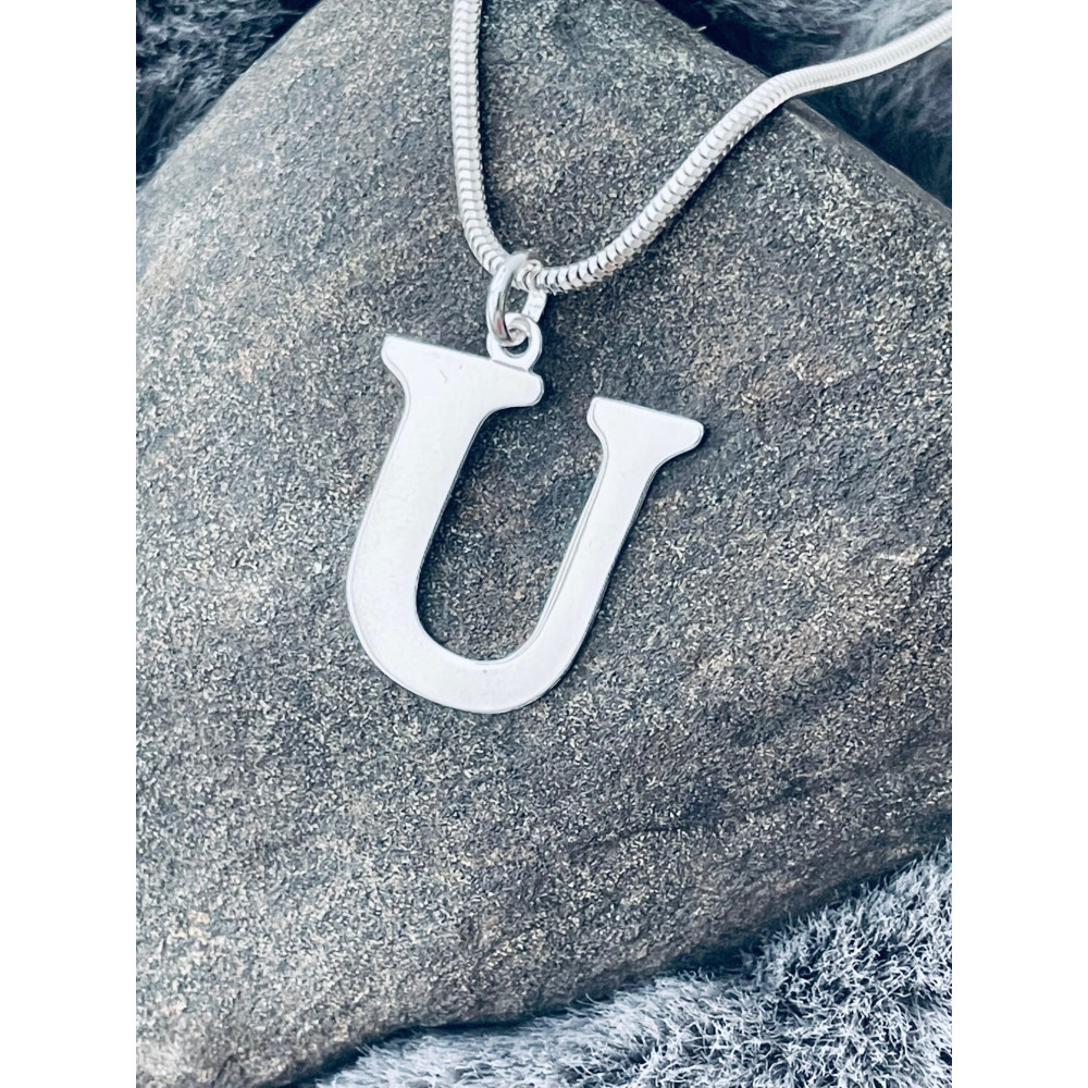 Srebrny wisiorek zawieszka literka U