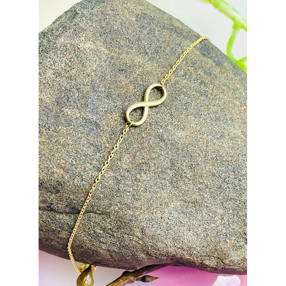 Złota bransoletka nieskończoność