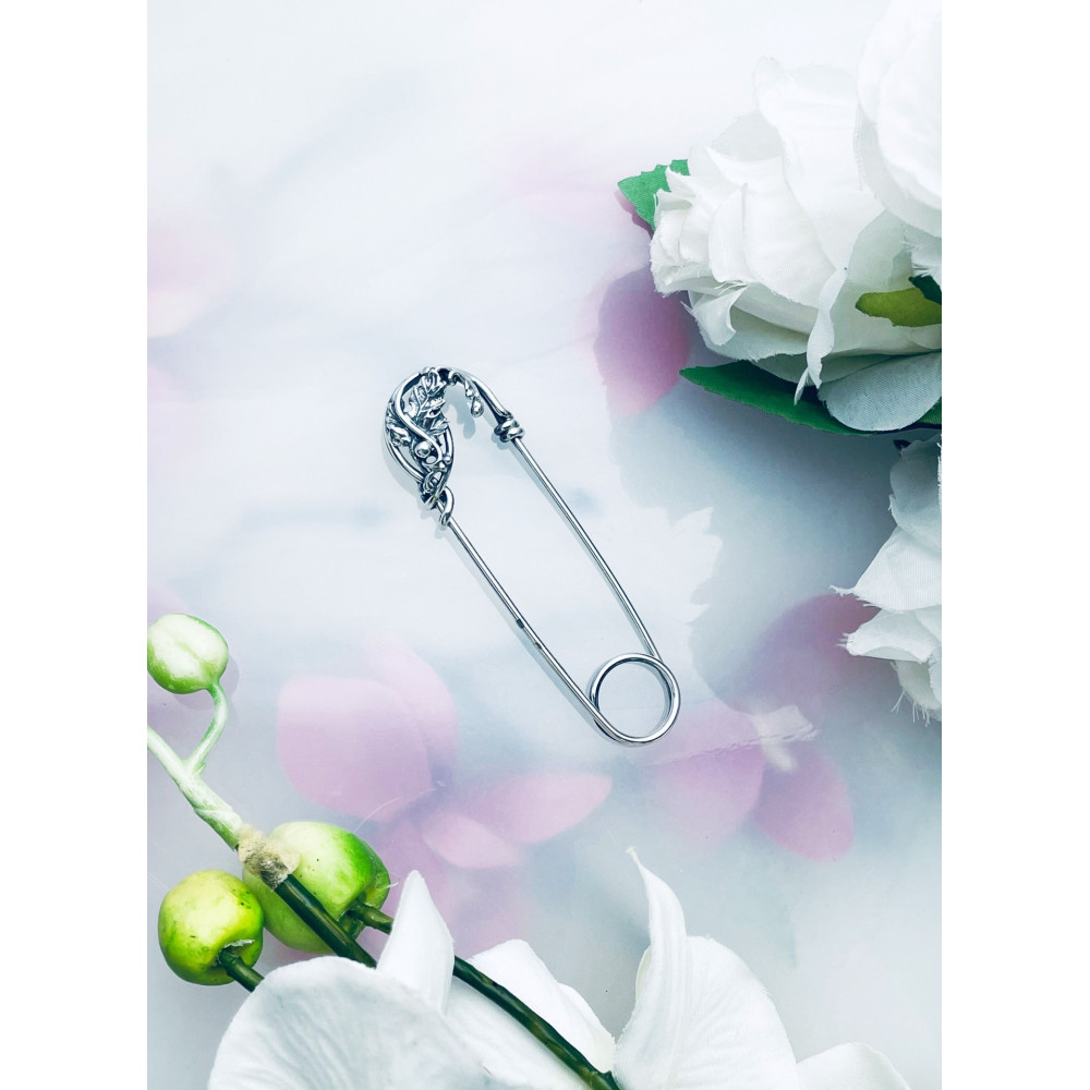 Srebrna broszka agrafka liście