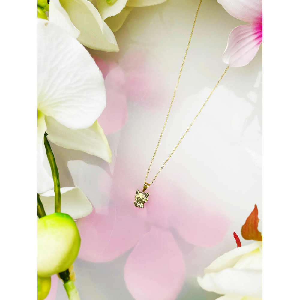 Złoty wisiorek zawieszka kot