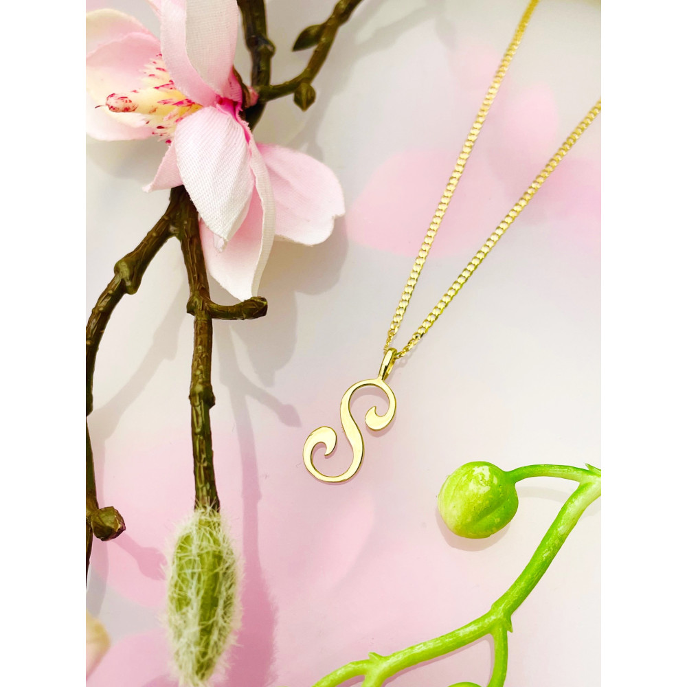 Złoty wisiorek zawieszka ozdobna literka S z zawijasami gładka polerowana