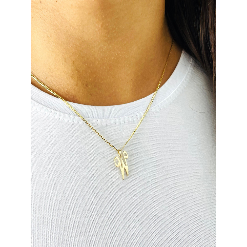 Złoty wisiorek zawieszka ozdobna literka W z zawijasami gładka polerowana