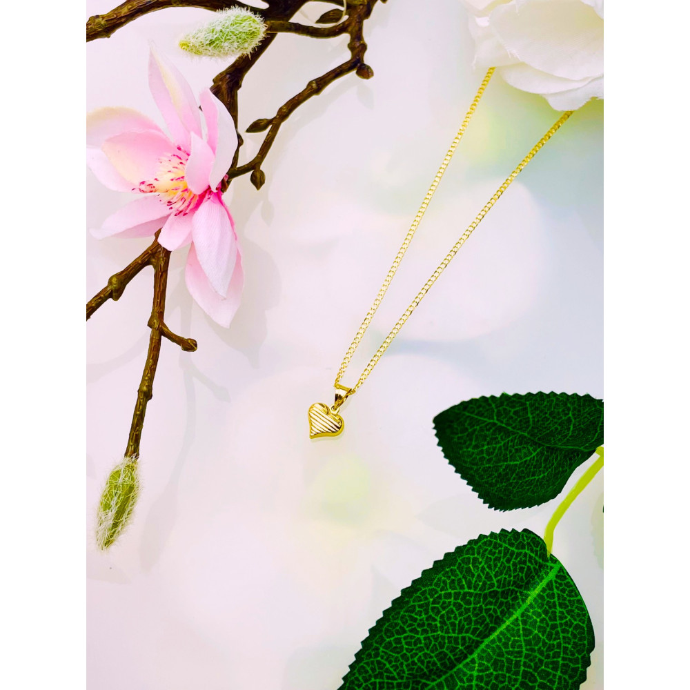 Złoty wisiorek zawieszka serce frezowane figurka