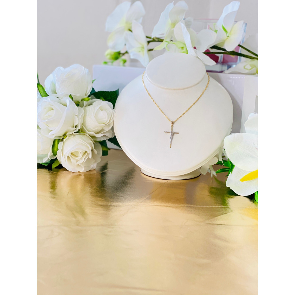 Złoty krzyżyk dwukolorowy Jezus Chrystus