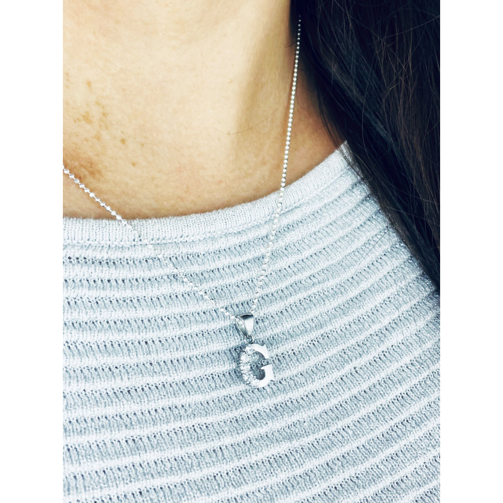 Srebrny wisiorek zawieszka literka G z cyrkoniami