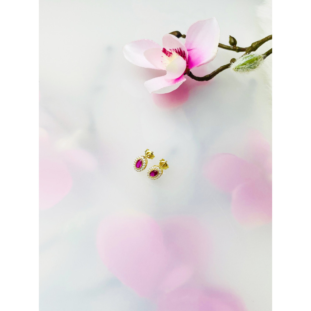 Złote kolczyki owalne z cyrkoniami rubinowe