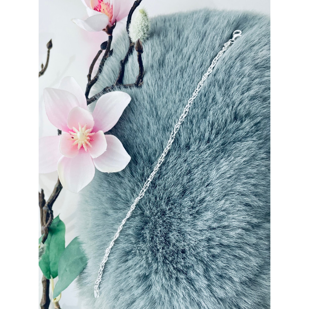 Srebrna bransoletka pleciona warkocz