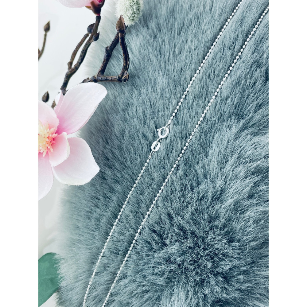 Srebrny łańcuszek kulkowy