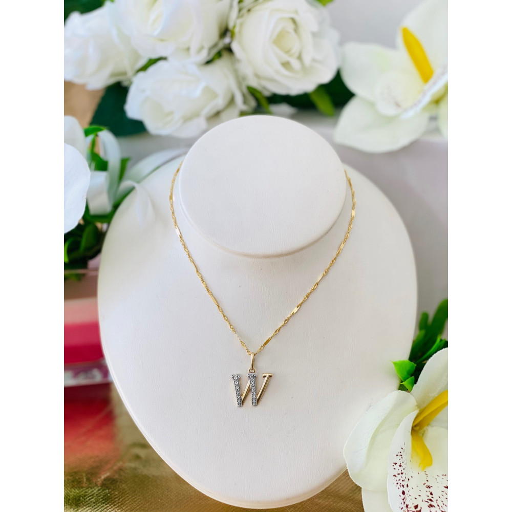 Złoty wisiorek zawieszka literka W