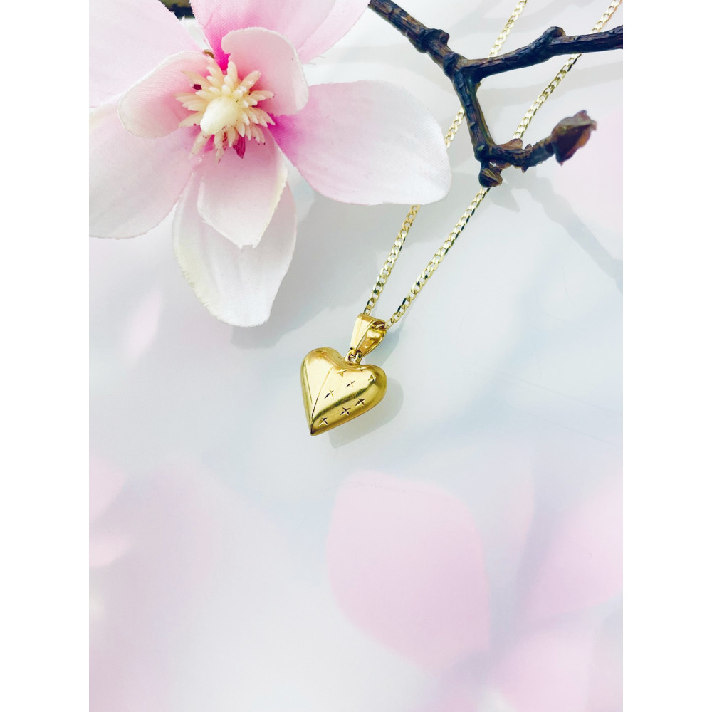 Złoty wisiorek zawieszka serce frezowane figurka