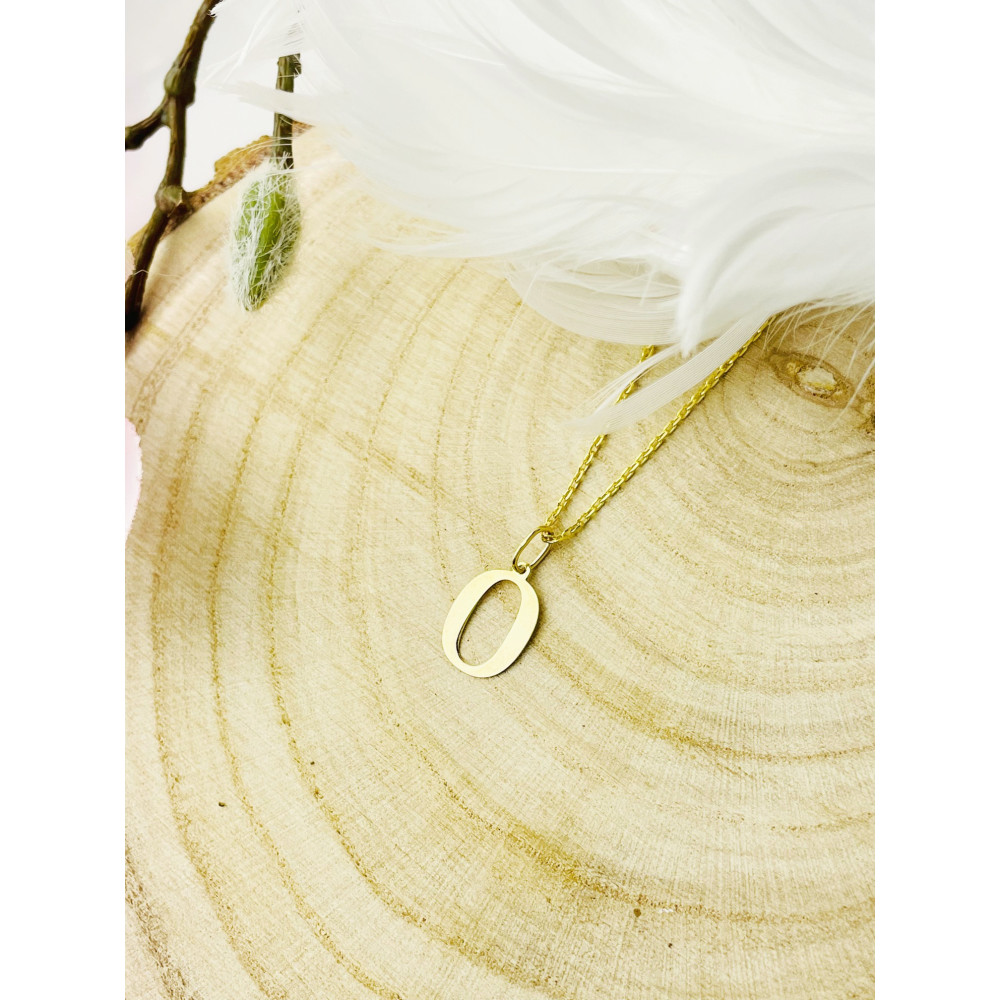 Złoty wisiorek zawieszka literka O