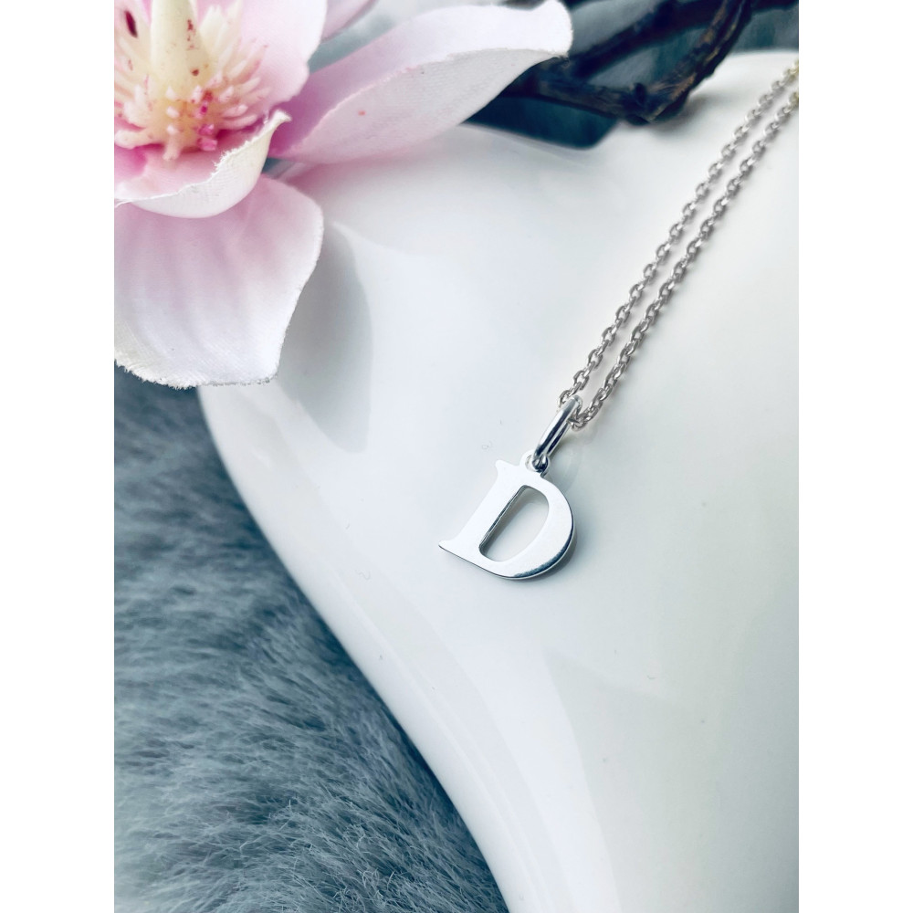 Srebrny wisiorek zawieszka literka D