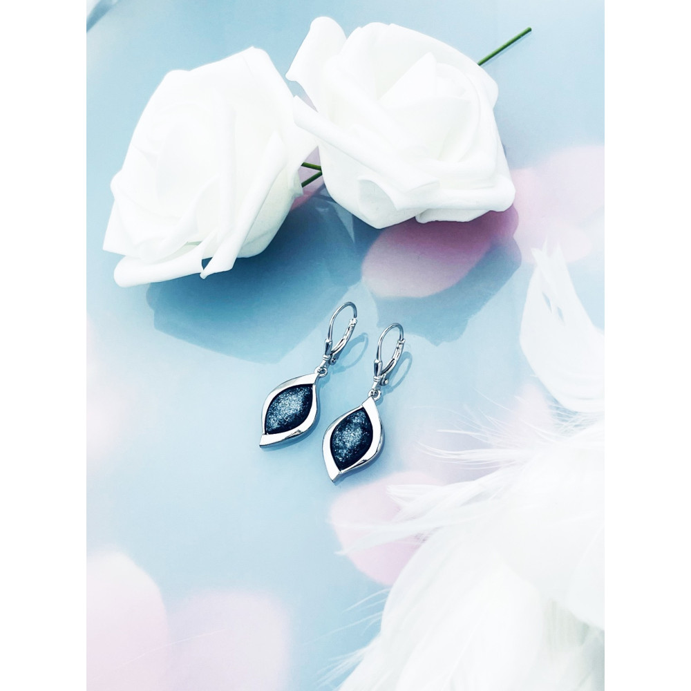 Srebrne kolczyki wiszące Kamień Księżycowy łezki ogniki