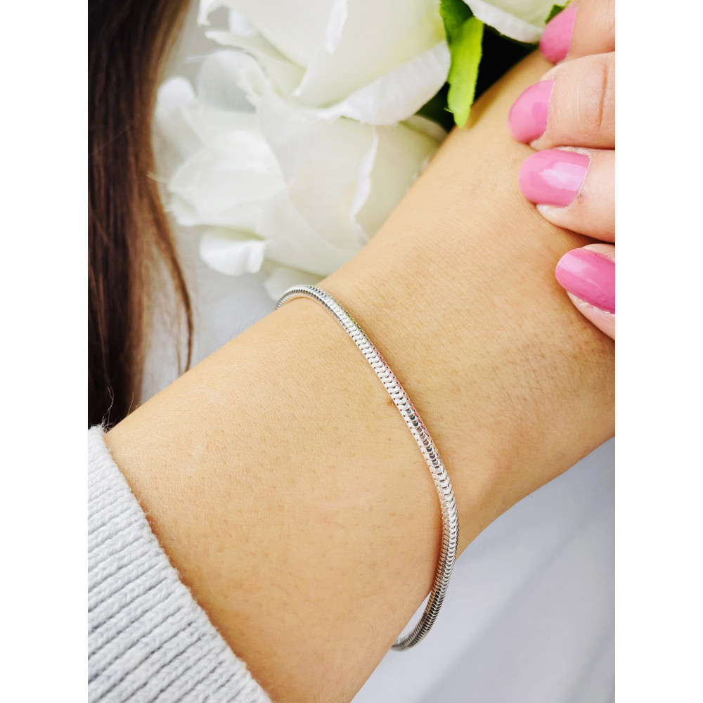 Srebrna bransoletka wężyk charms