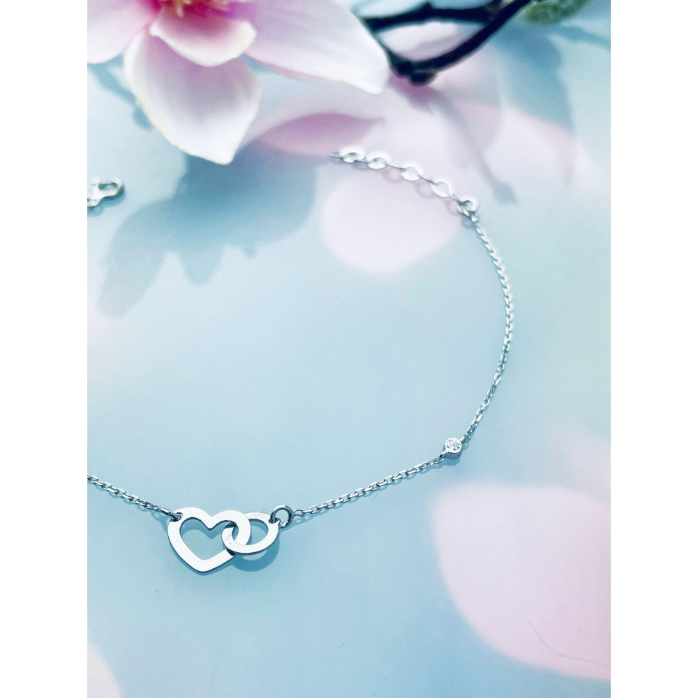 Srebrna bransoletka serce okrąg