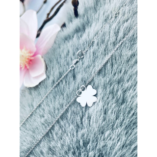 Srebrny naszyjnik czterolistna koniczynka